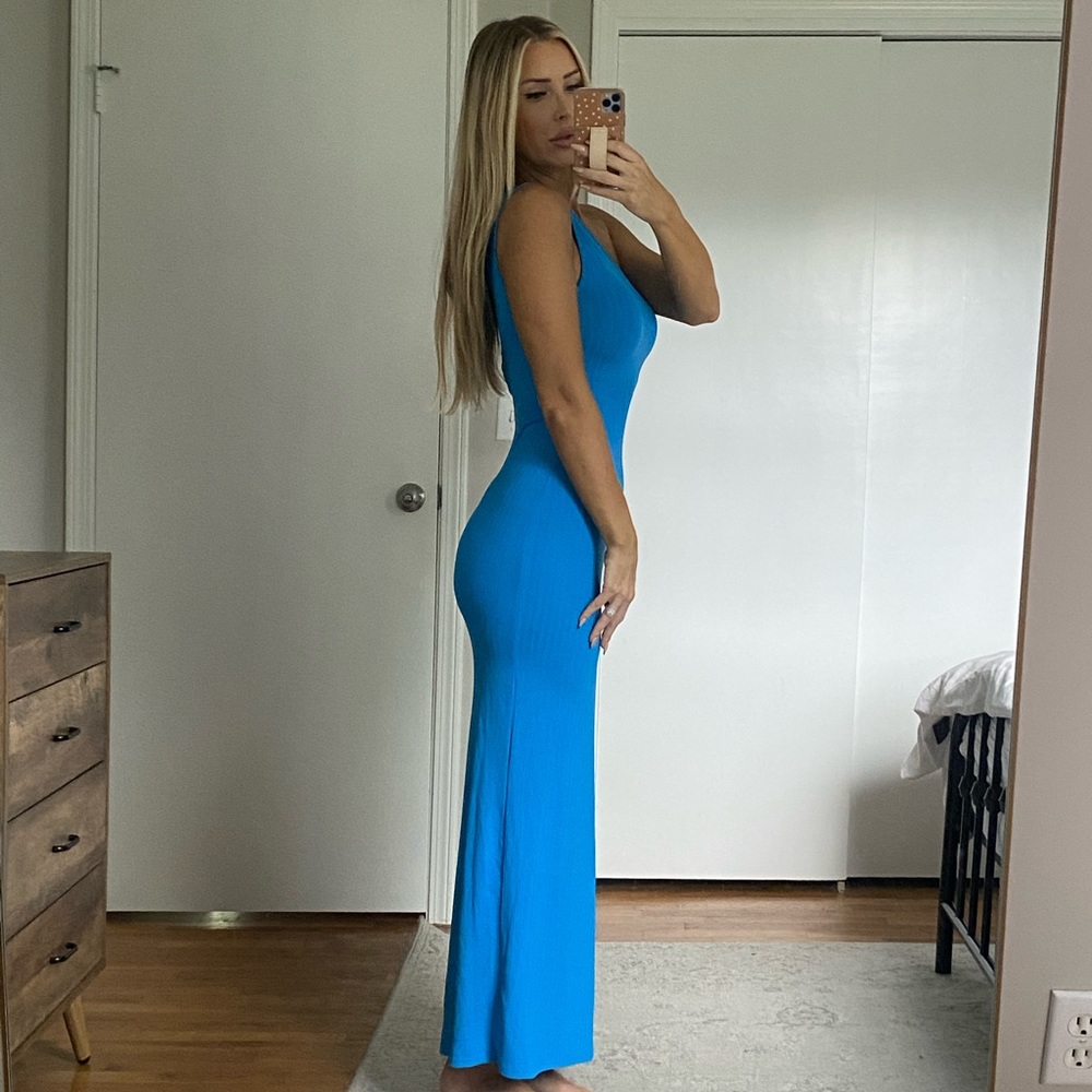 Blue one shoulder cut out dress